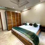 Corporate Luxury Stays