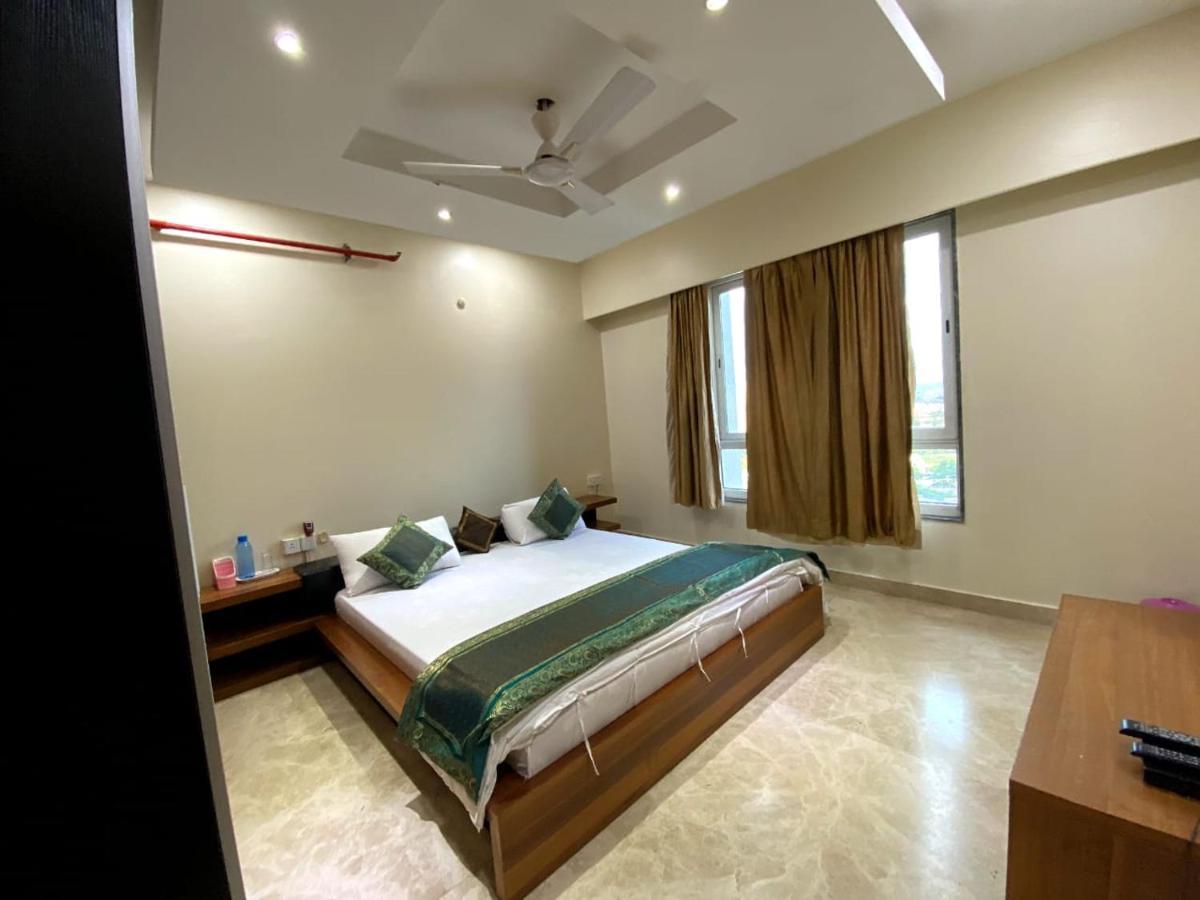 Corporate Luxury Stays Guest house *