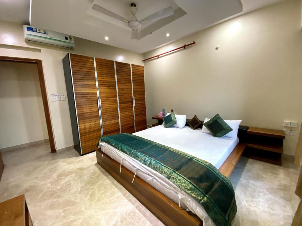 Guest house Corporate Luxury Stays *